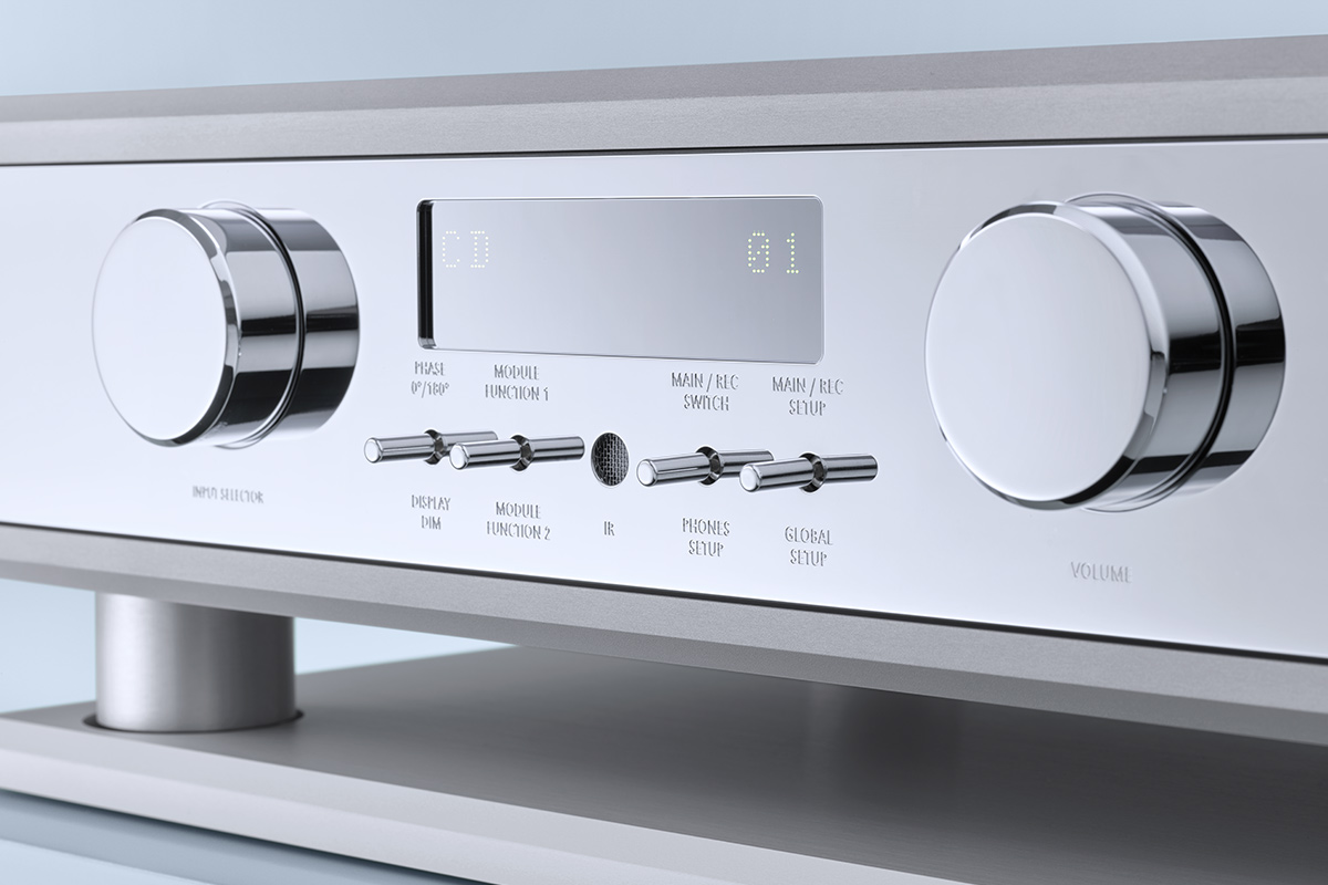 Burmester 077